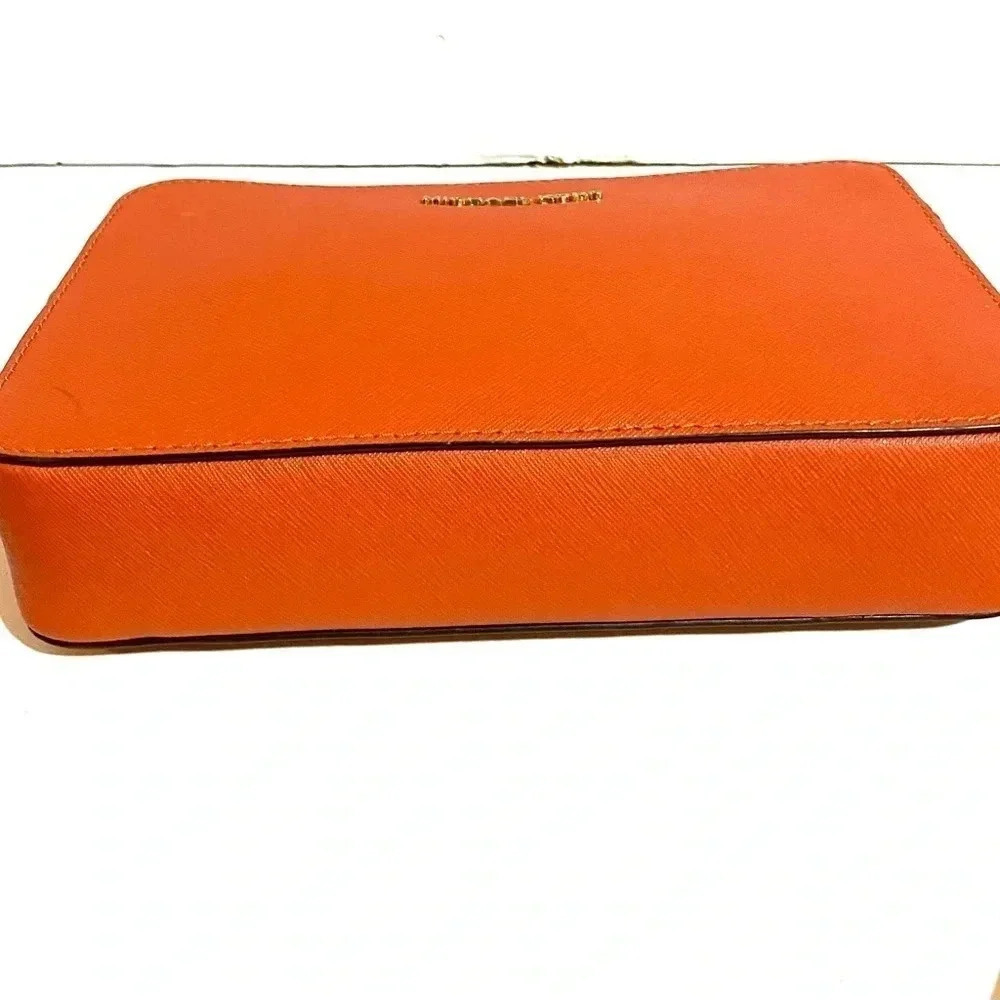 Michael kors orange saffiano leather crossbody handbag - Picture 3 of 15